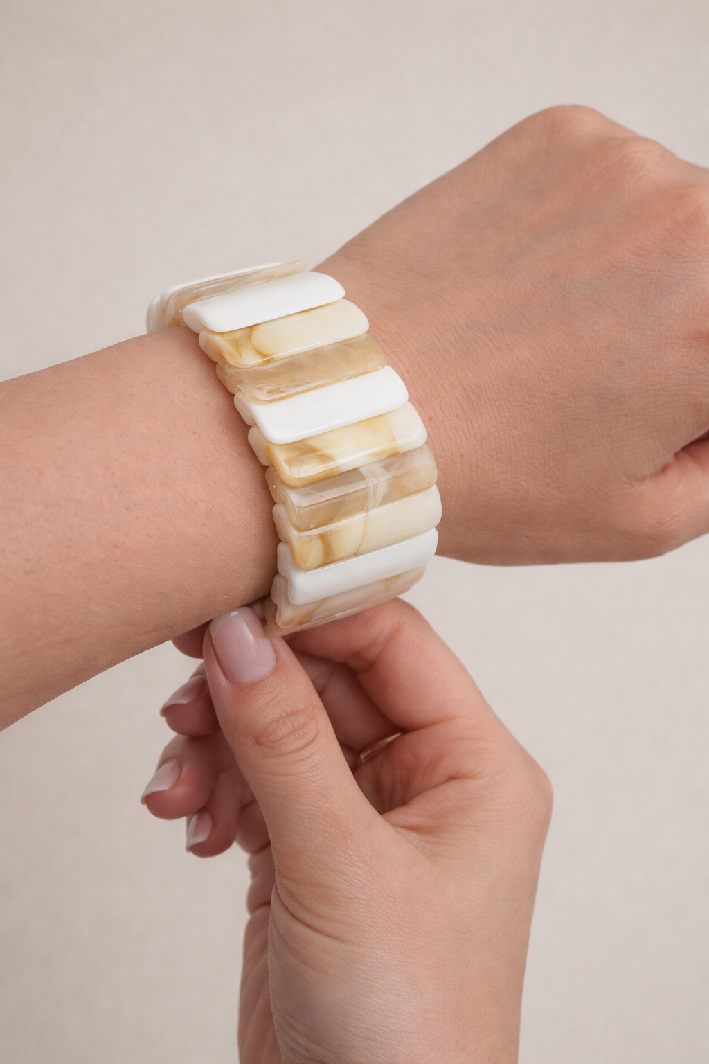 Wide Resin Stretch Bracelet