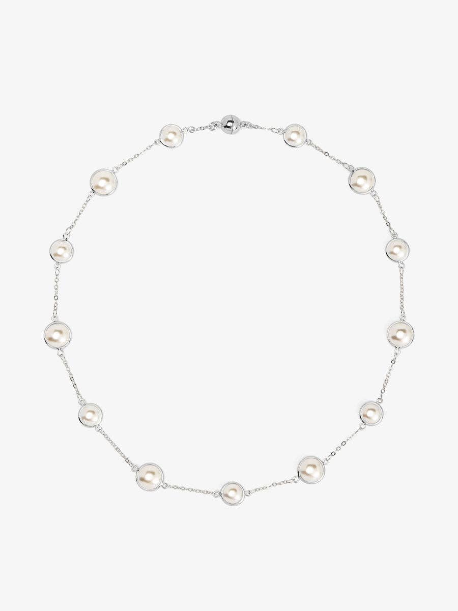 Half Pearl and Chain Magnet Short Necklace