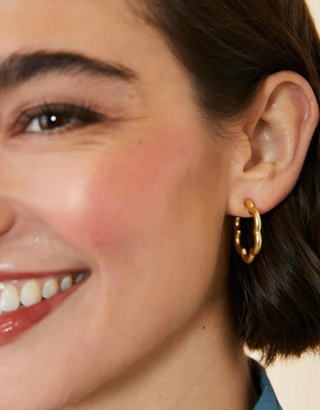 Spartina Bubbly Daisy Hoop Earrings