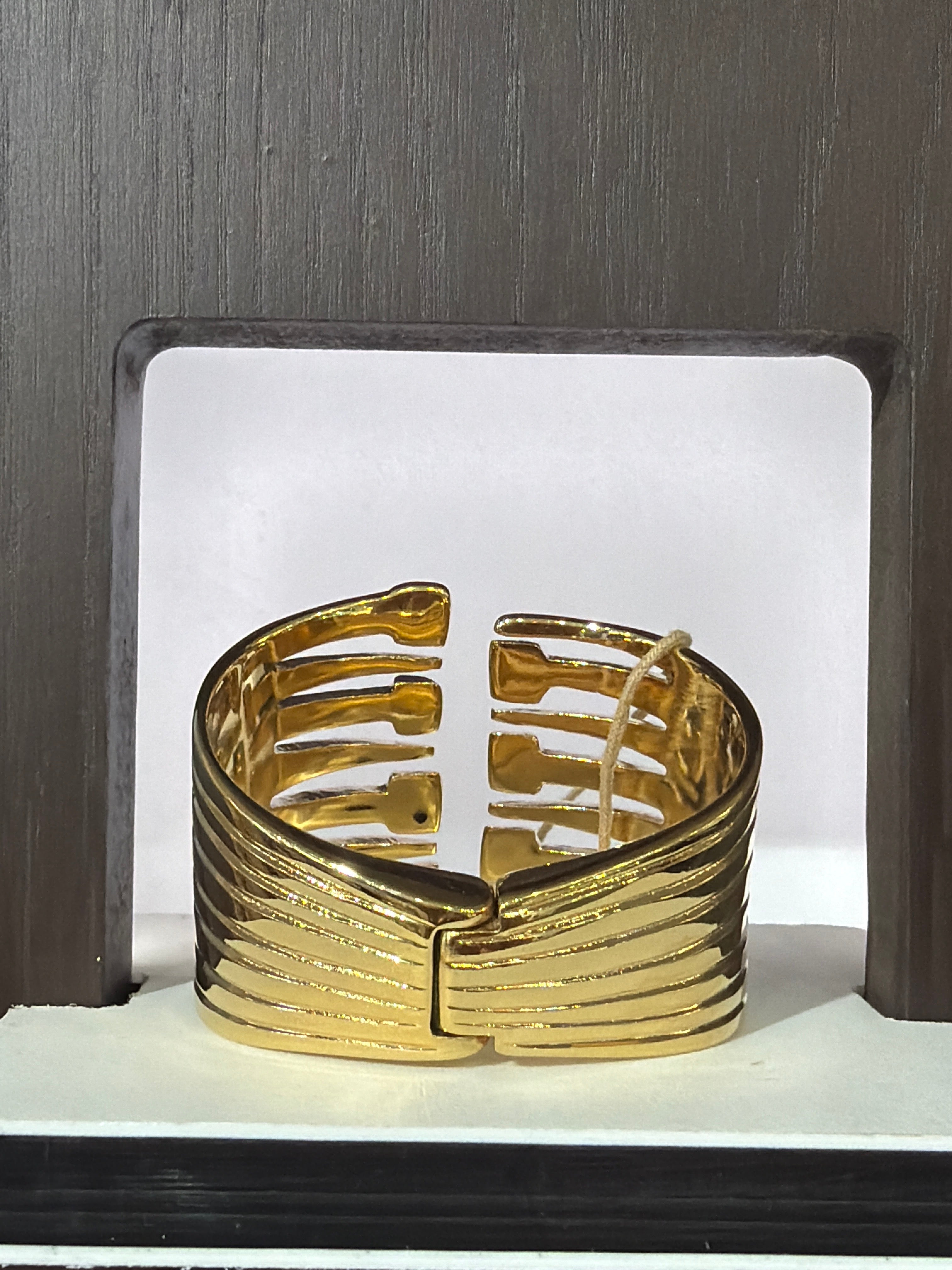 Uno de 50 Gold Bracelet
