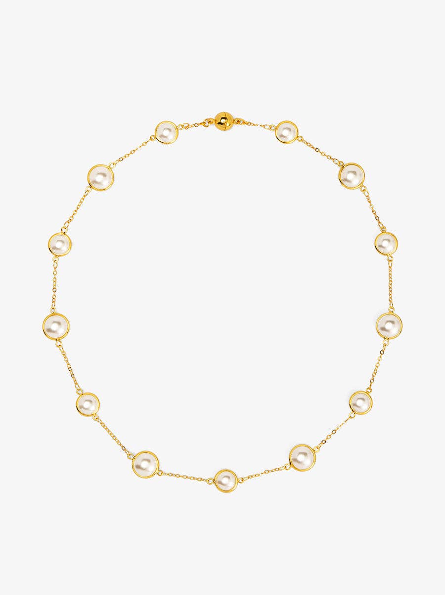 Half Pearl and Chain Magnet Short Necklace
