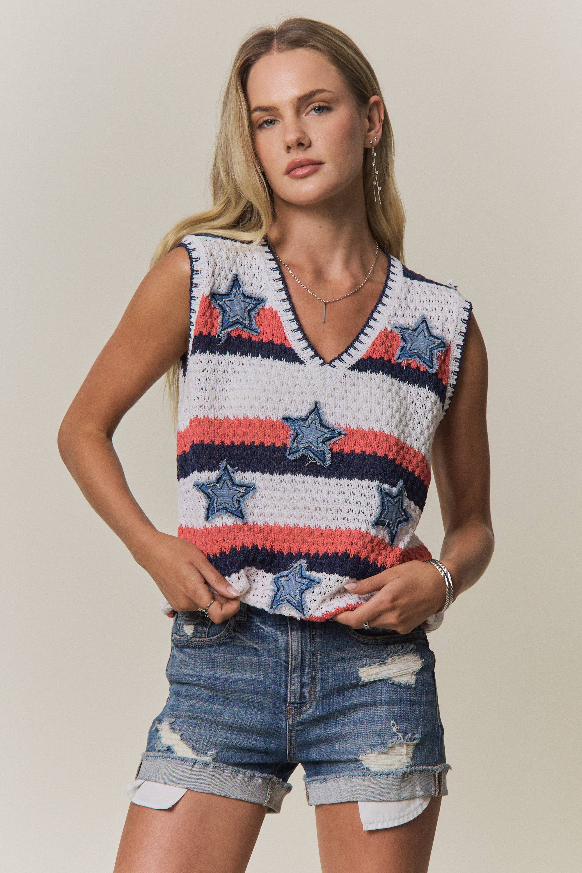 Striped Star Knit Sleeveless Sweater