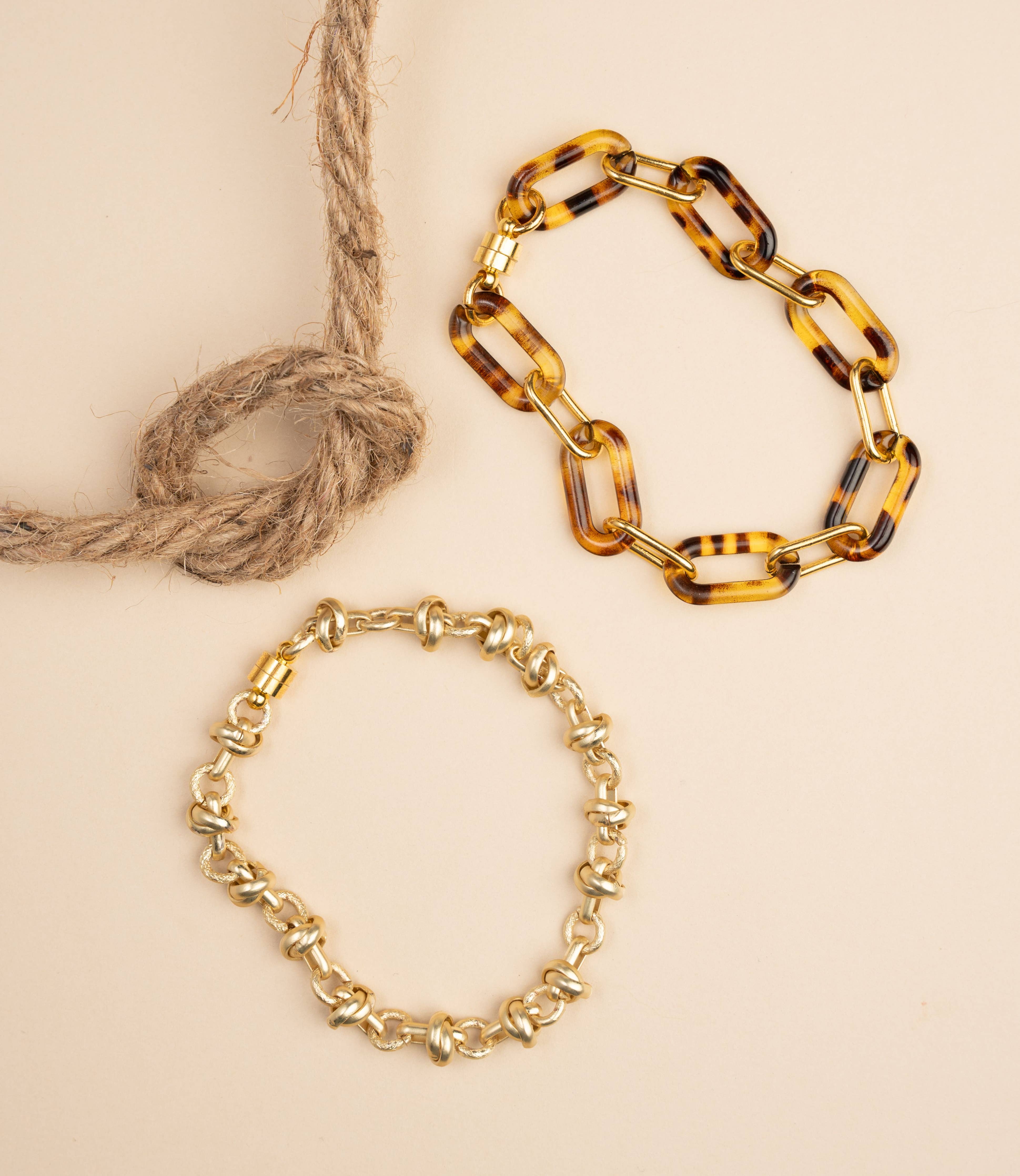 Gold Knot Chain Magnetic Bracelet