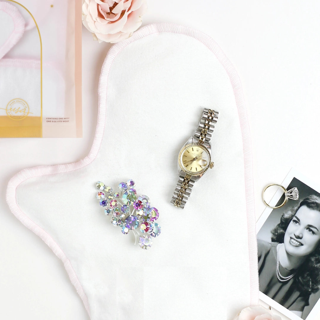 Glitzy Glove Polishing Mitt — Accents Boutique, Marble Falls TX