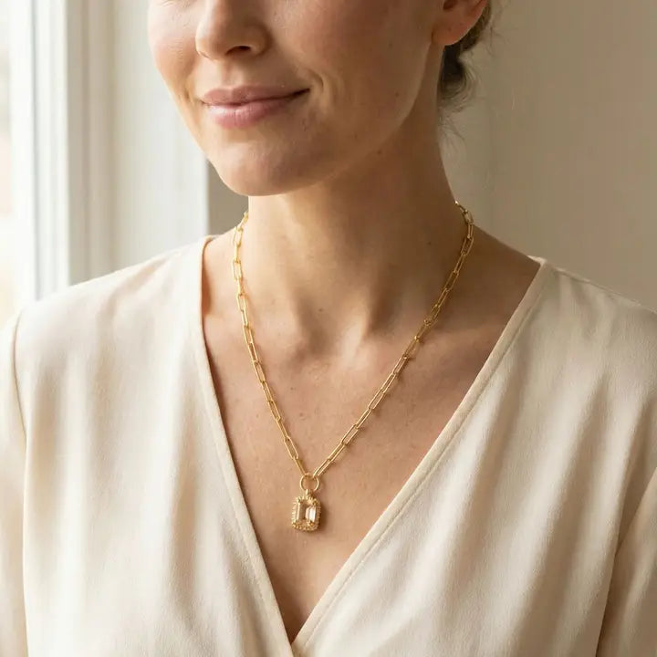 Sorrelli Octavia Scalloped Pendant Necklace - Shadow