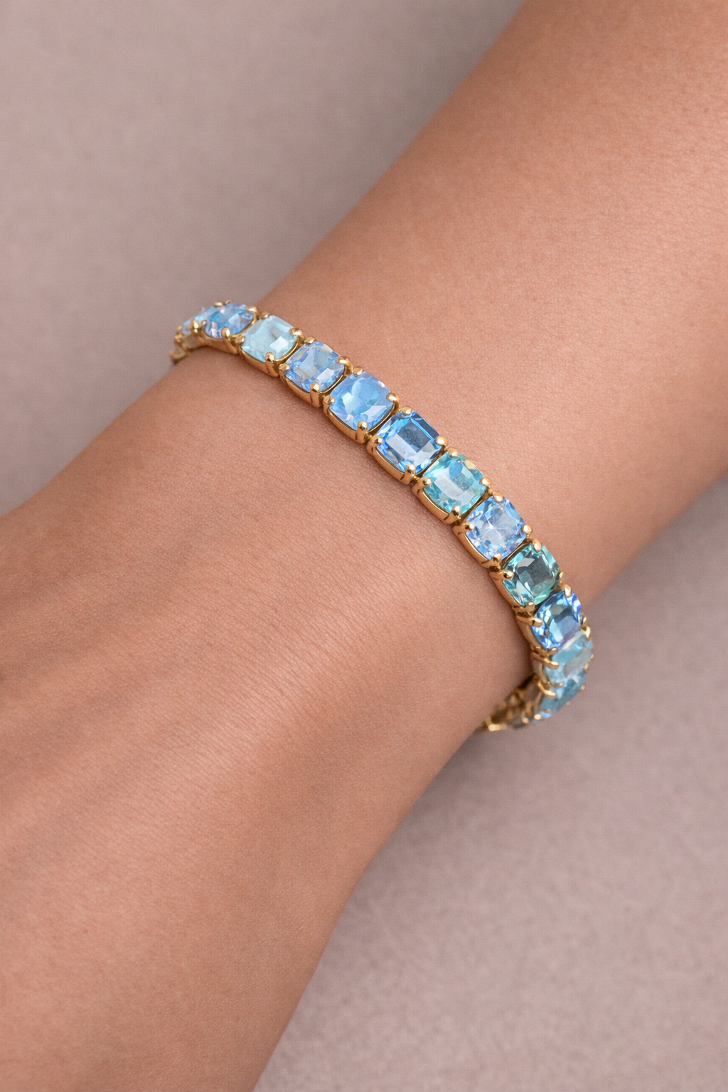 Sorrelli Easton Emerald Cut Stretch Bracelet - Ocean — Accents Boutique, Marble Falls TX