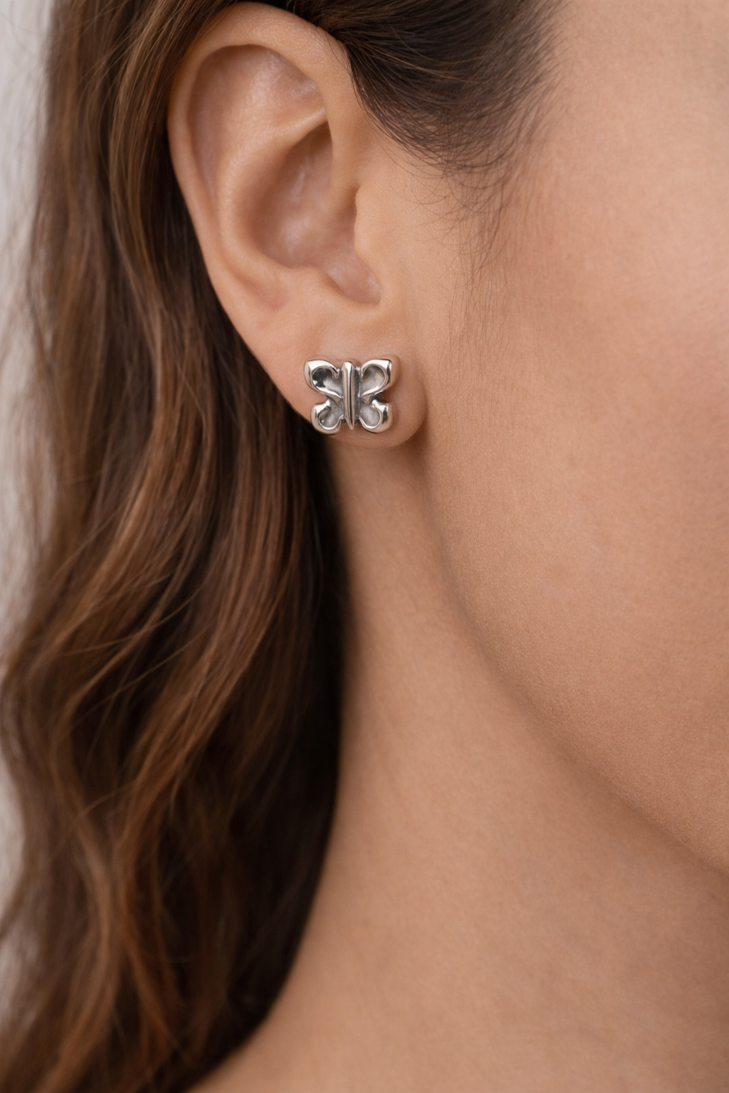 Uno de 50 Small Butterfly Stud Earrings Silver