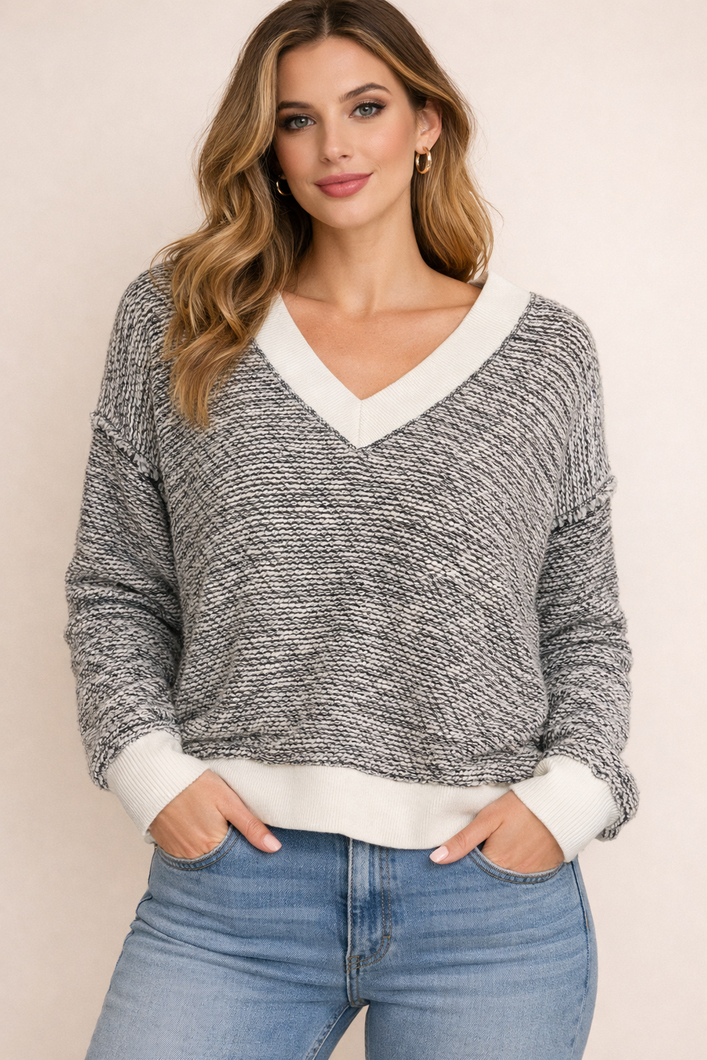 V-neck Top W/combo Rib DTL - Cream