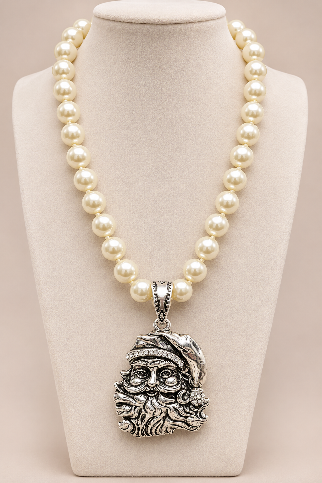 Vintage Santa Pearl Necklace