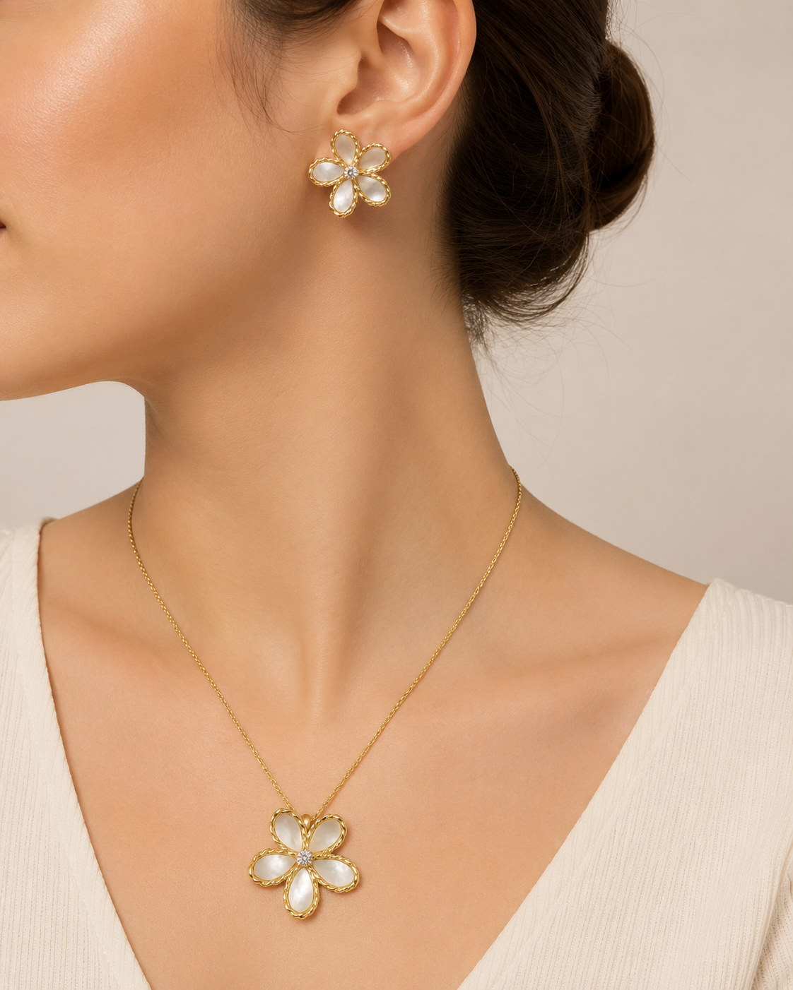 Gold Flower Necklace