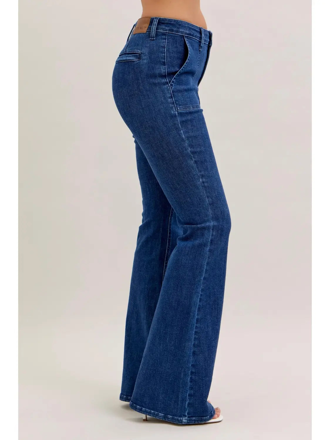 Judy Blue HW Dark Wash Flare with Patch Pockets