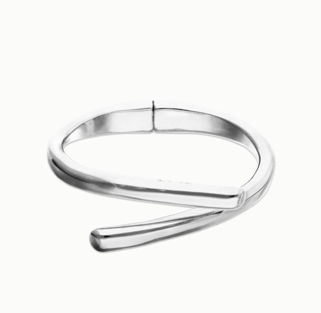 Uno de 50 Bangle Bracelet With Intertwined Organic Shapes Silver