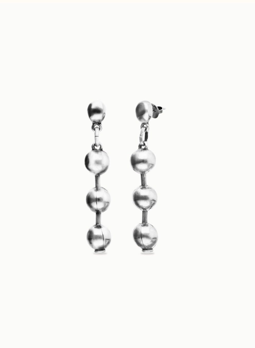 Uno de 50 Bead Drop Earrings Silver