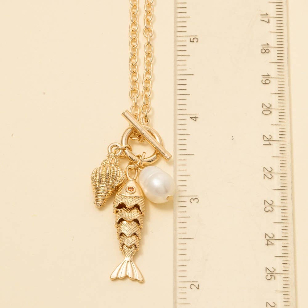 Pearl Fish And Sea Shell Pendants Chain Necklace