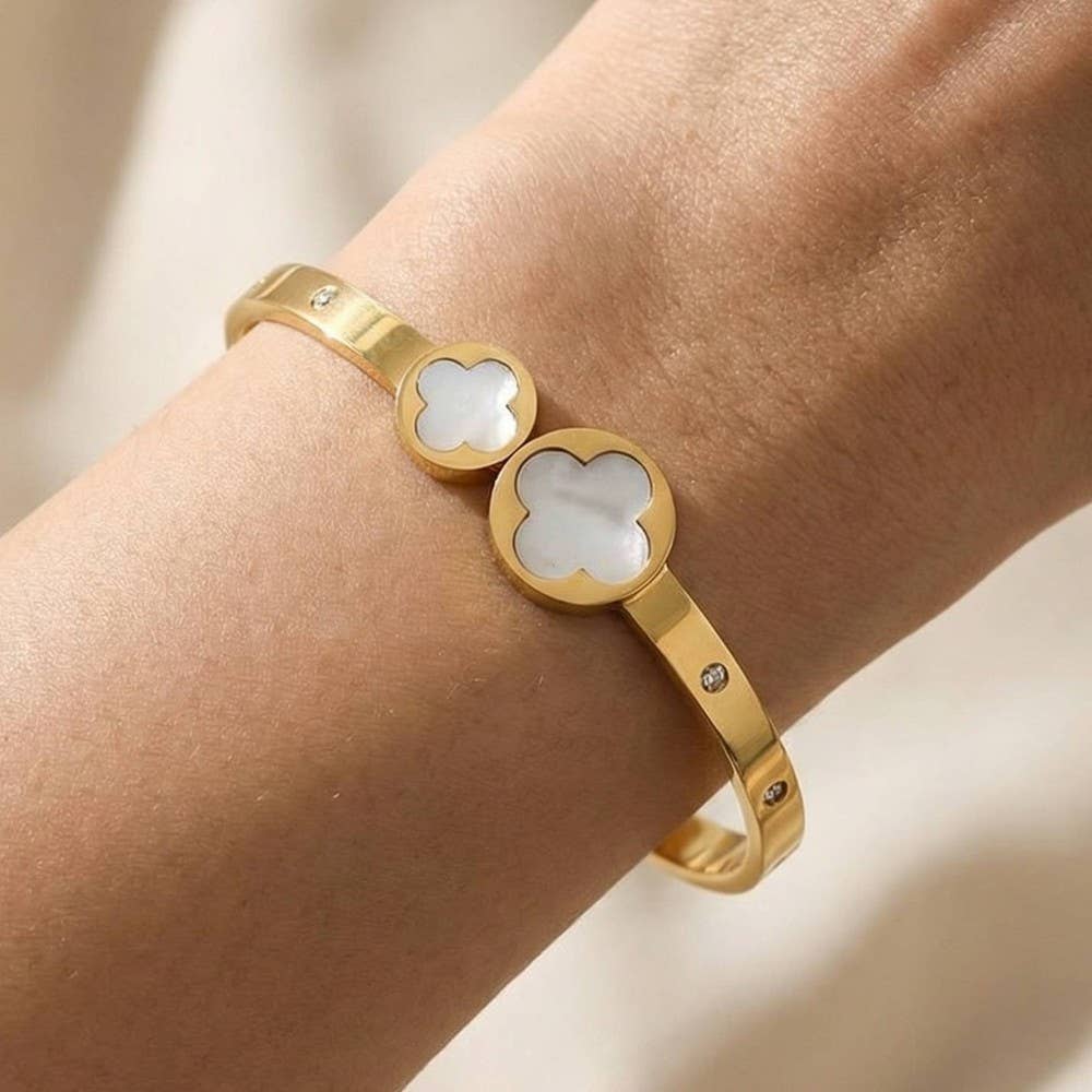 Stainless Steel Mother Of Pearl Clover Ends Hinge Bangle