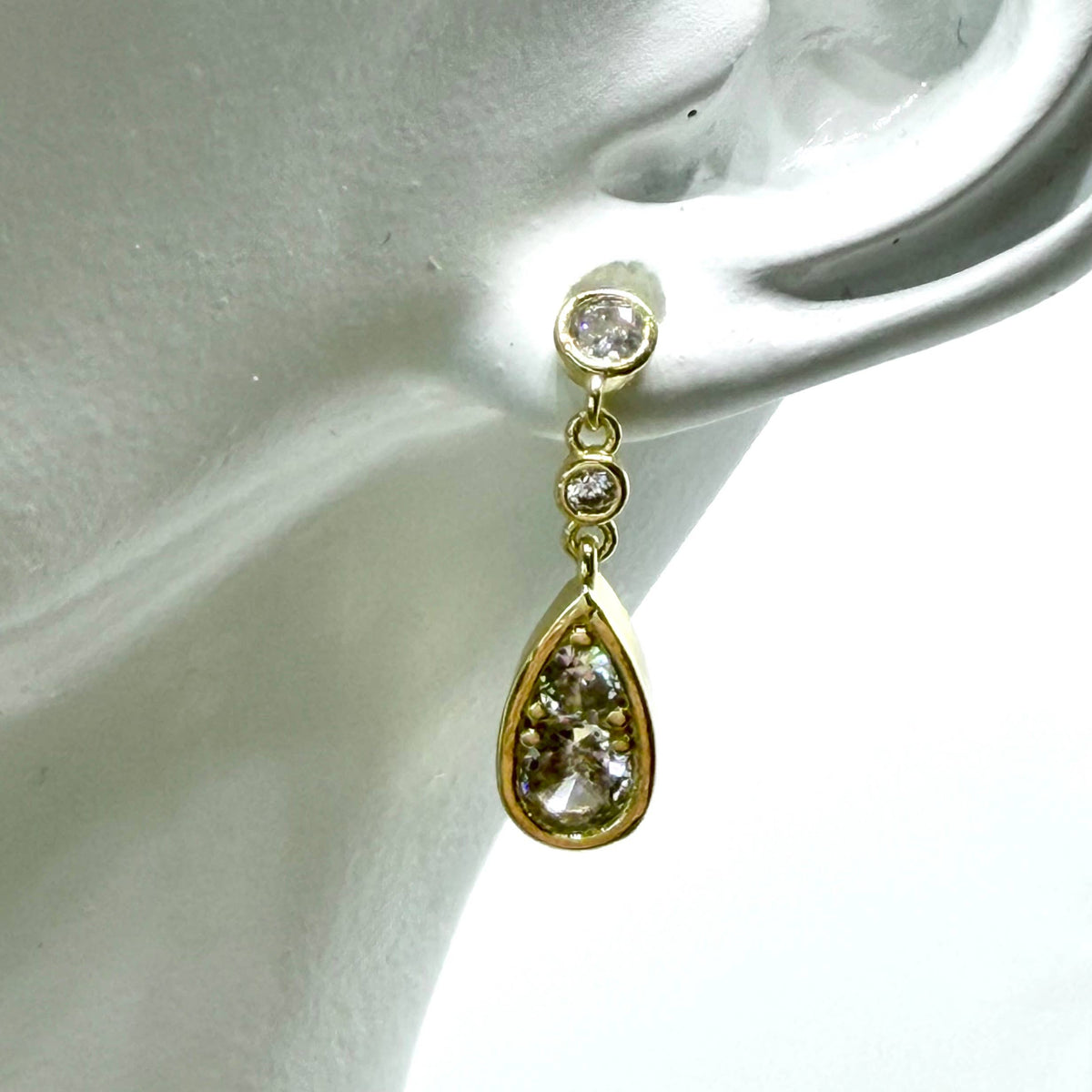 Dainty Crystal Teardrop Earrings