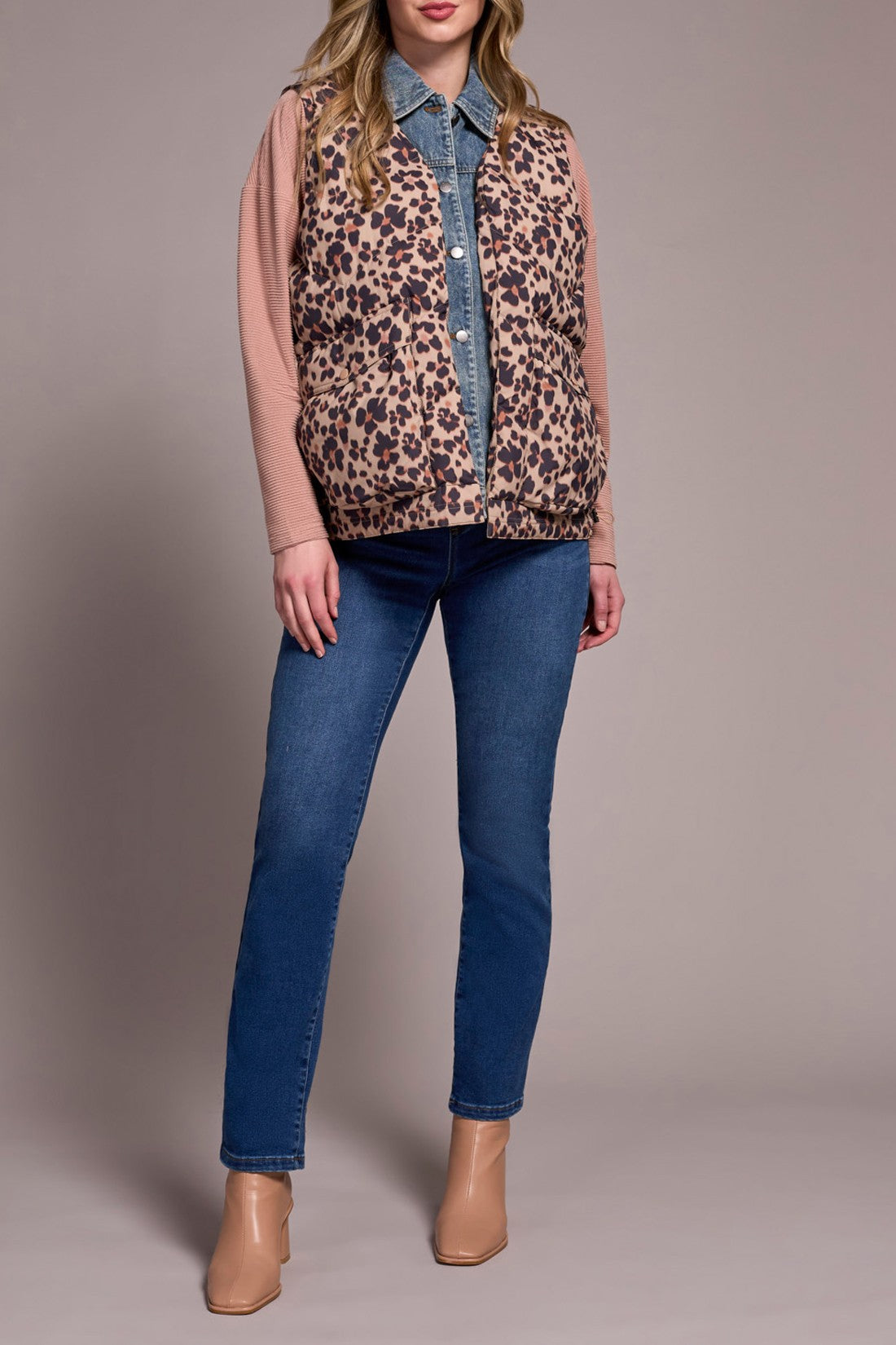Fooler Vest-Biscotti