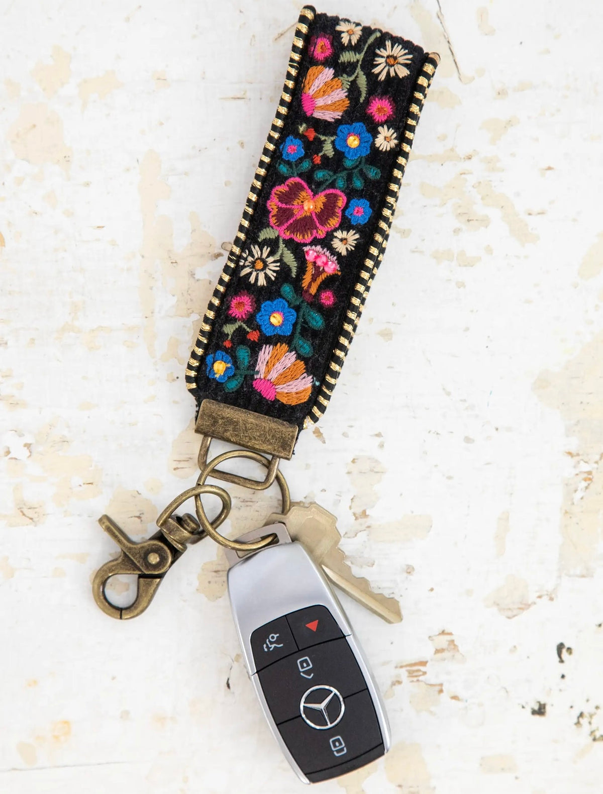 Natural Life Embroidered Key Chain