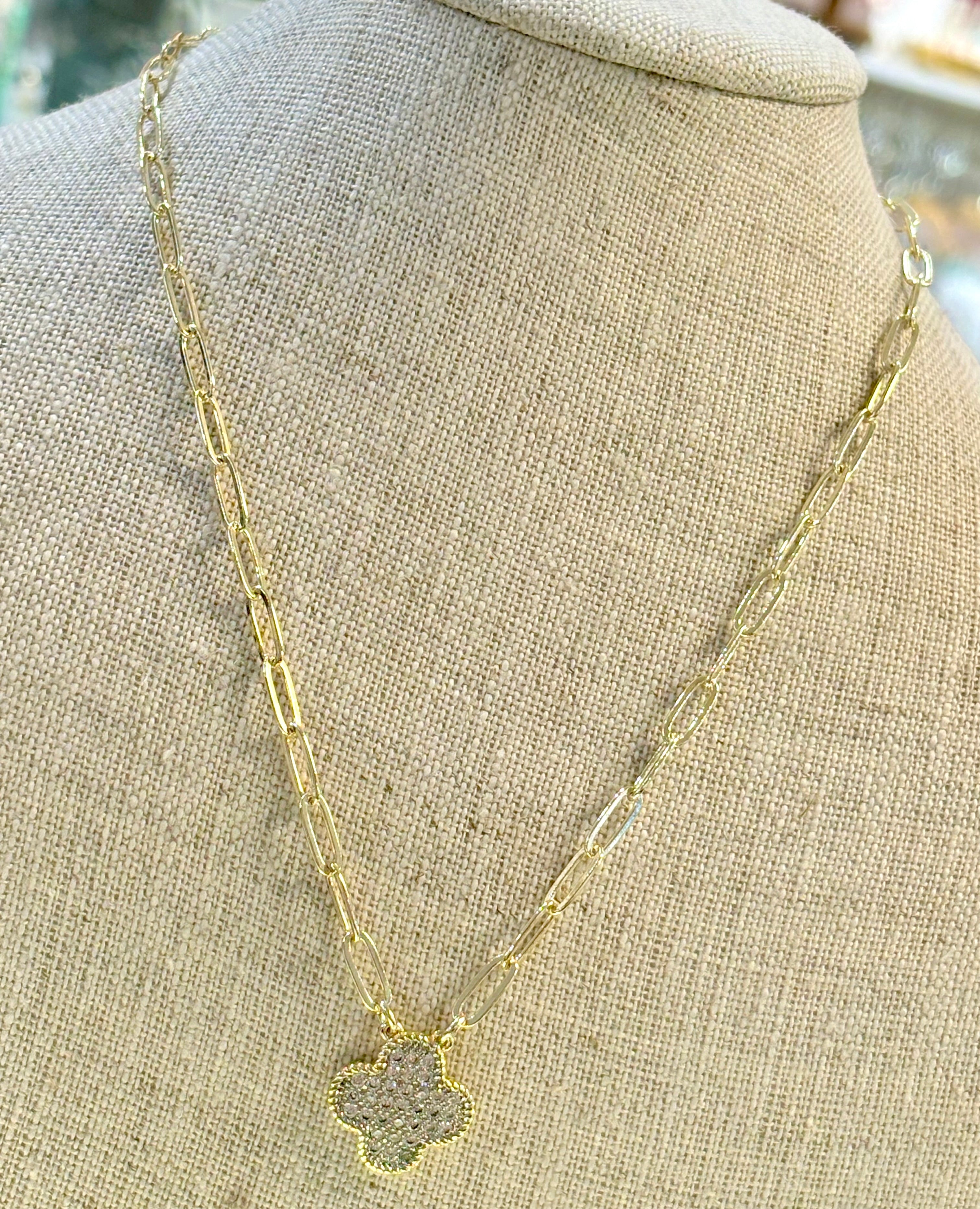 Gold Paperclip Chain Clover Necklace
