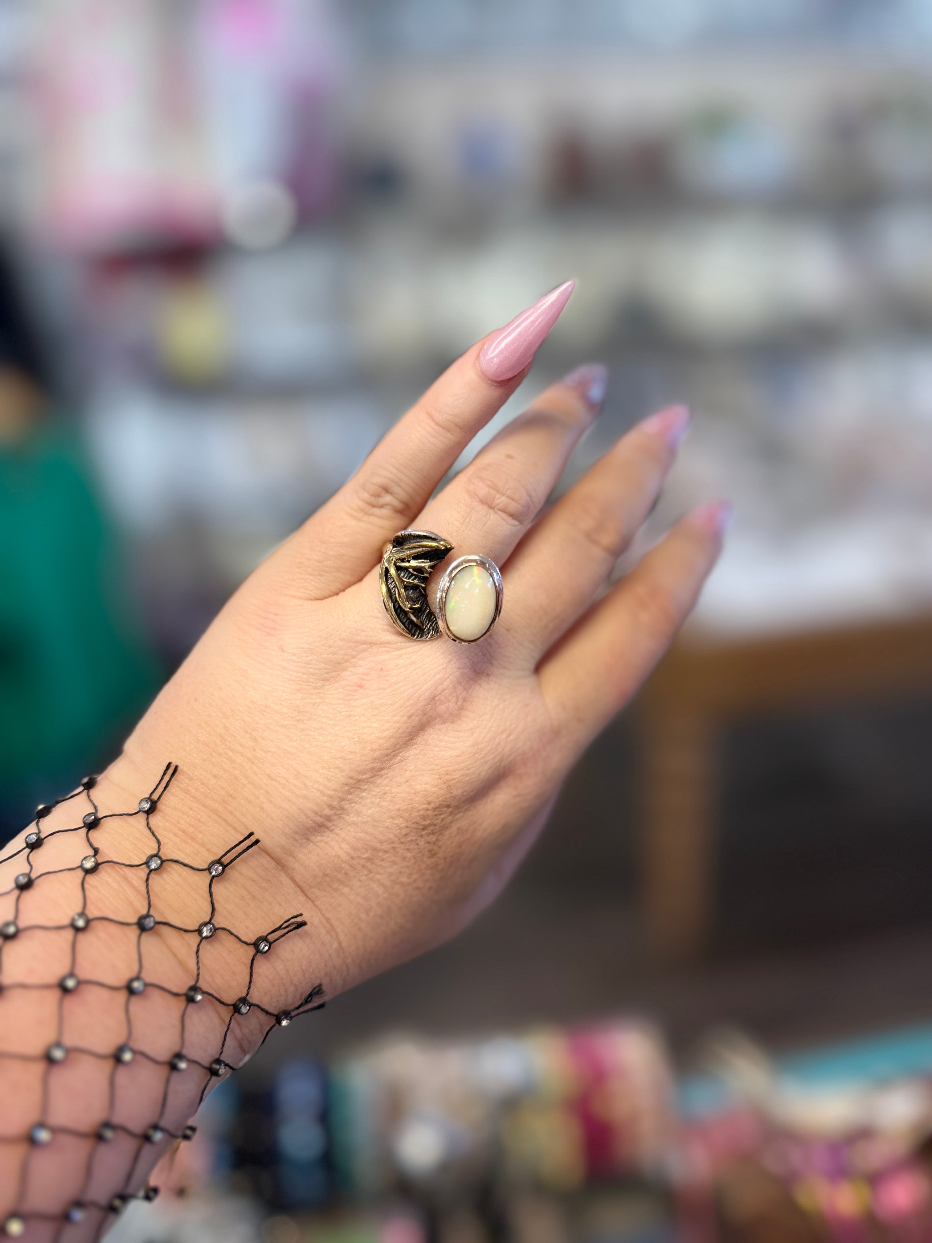 Oval Mermaid Tail Ring