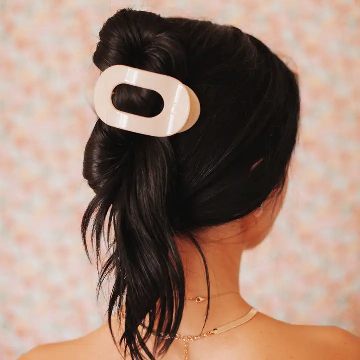 Round Flat Hair Clip | Medium | Almond Beige
