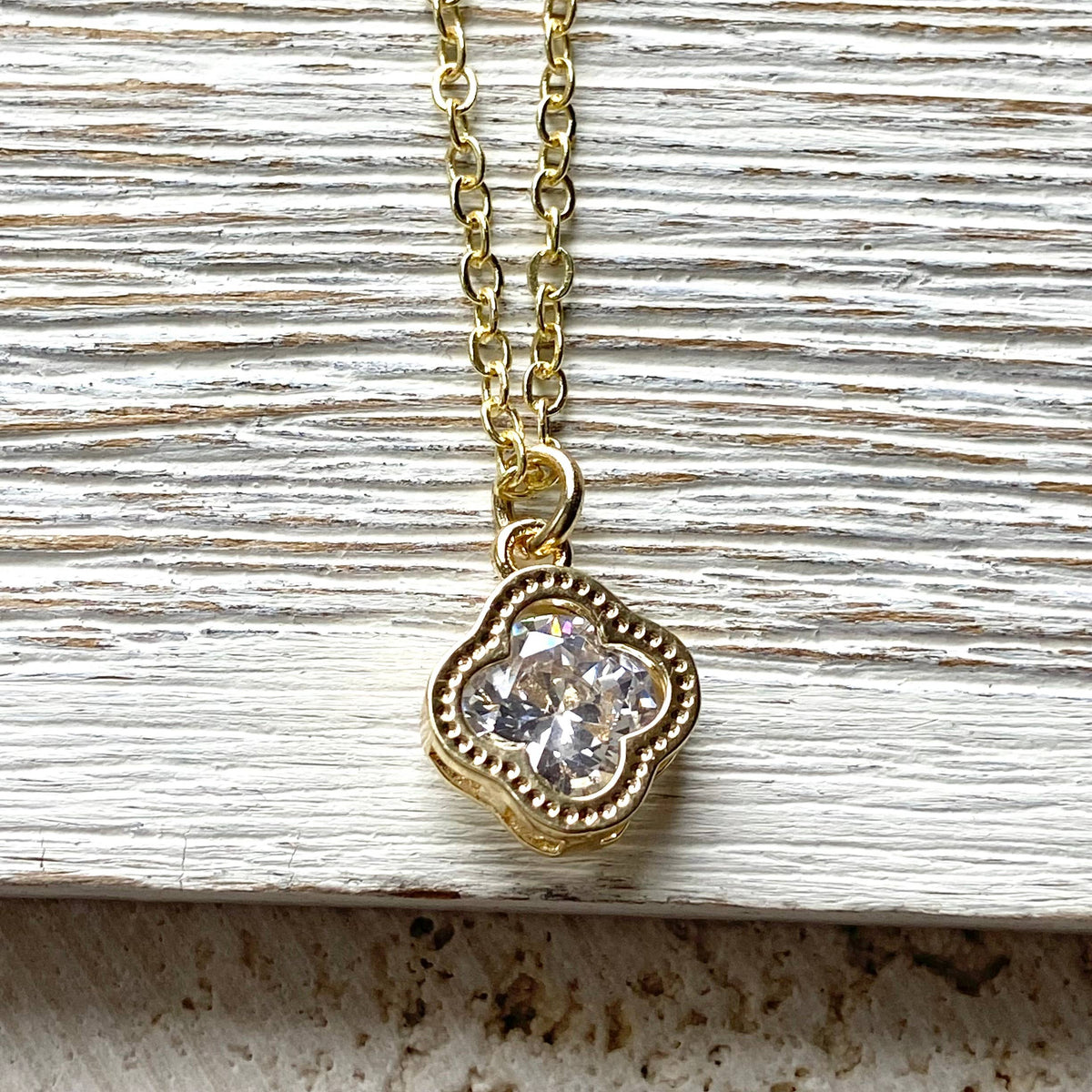 Clover Crystal Sparkle Necklace