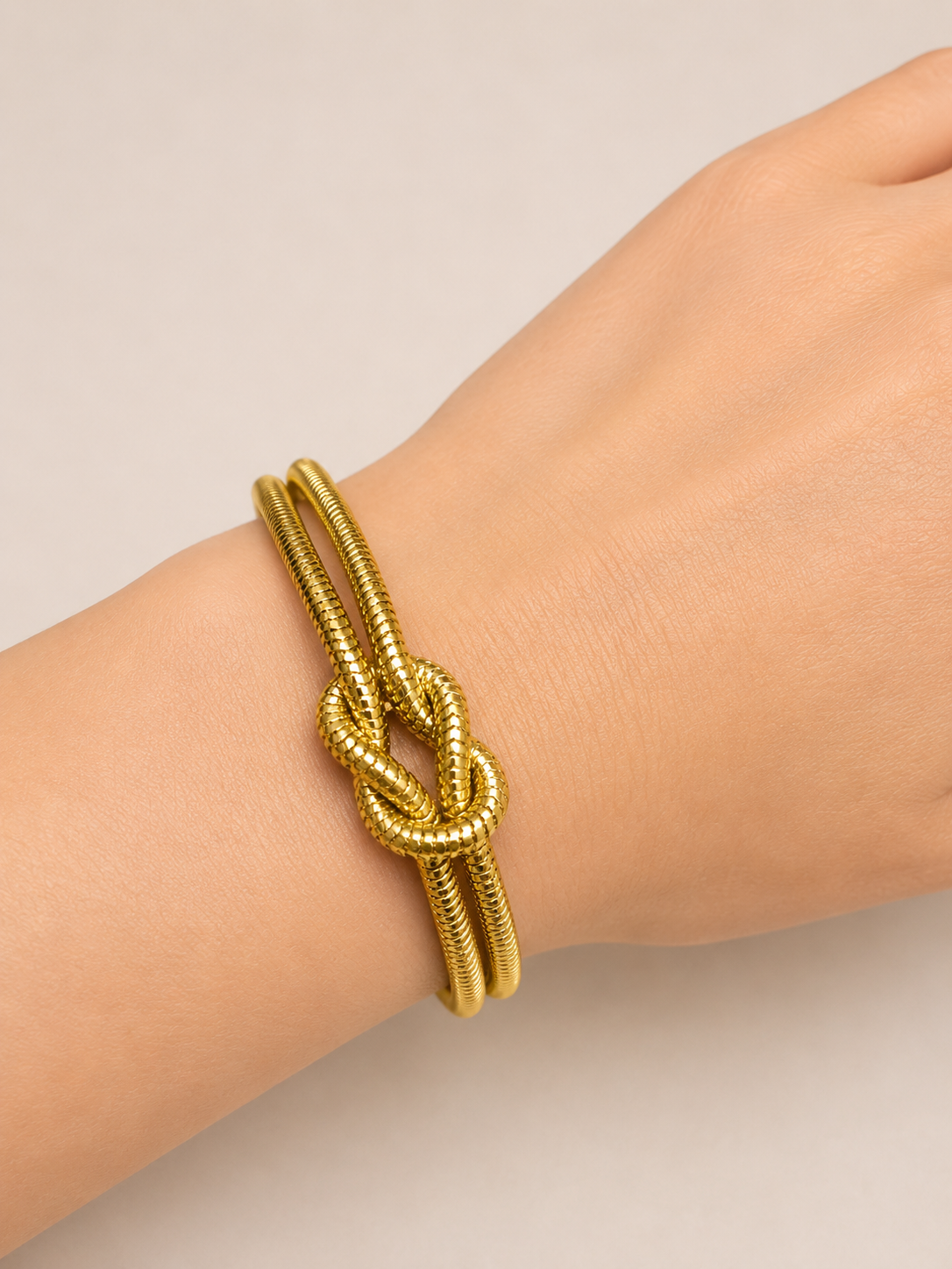 Gold Knot Bracelet