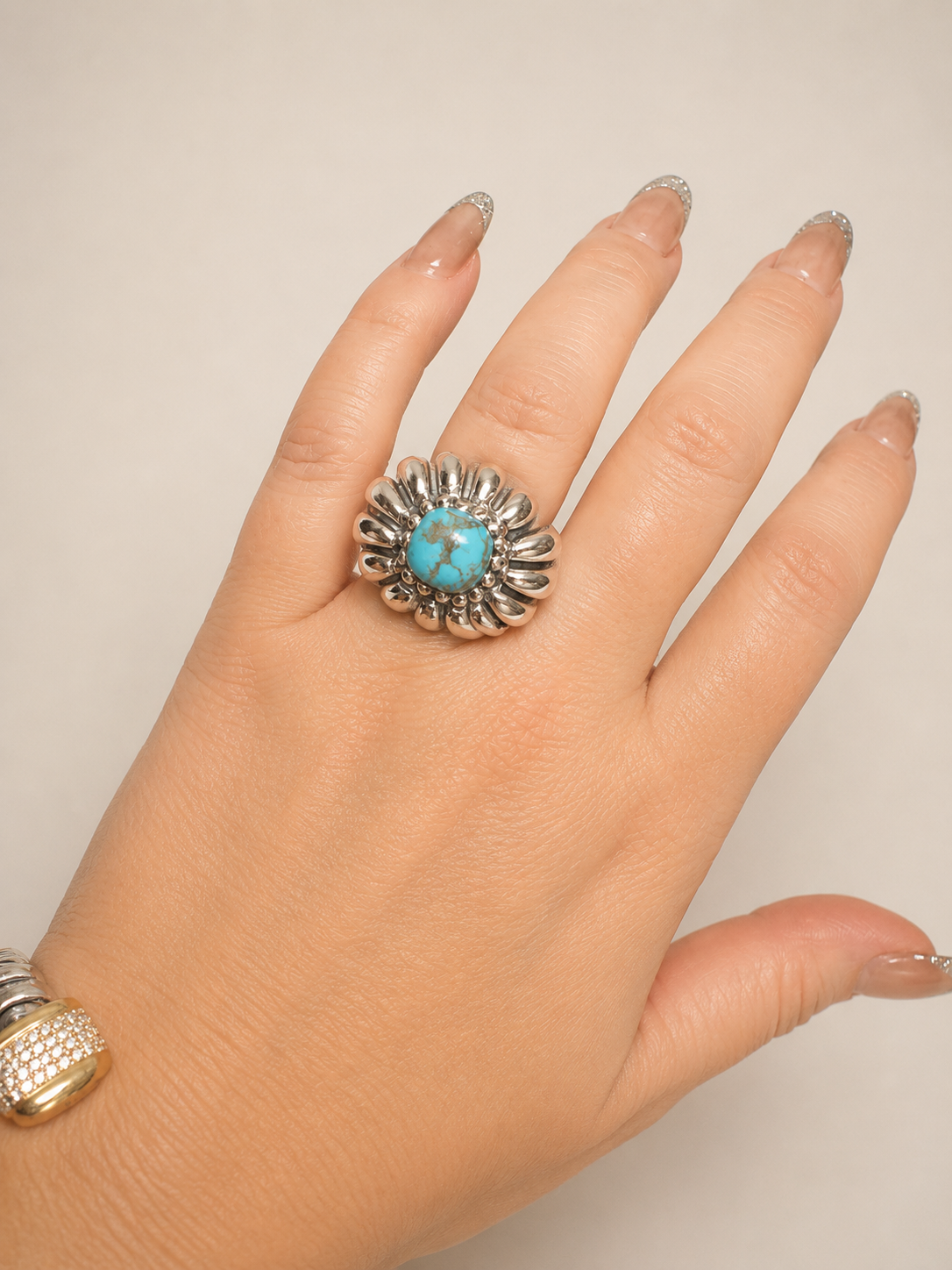 Dian Malouf Kingsman Turquoise Scallop Ring RS8336