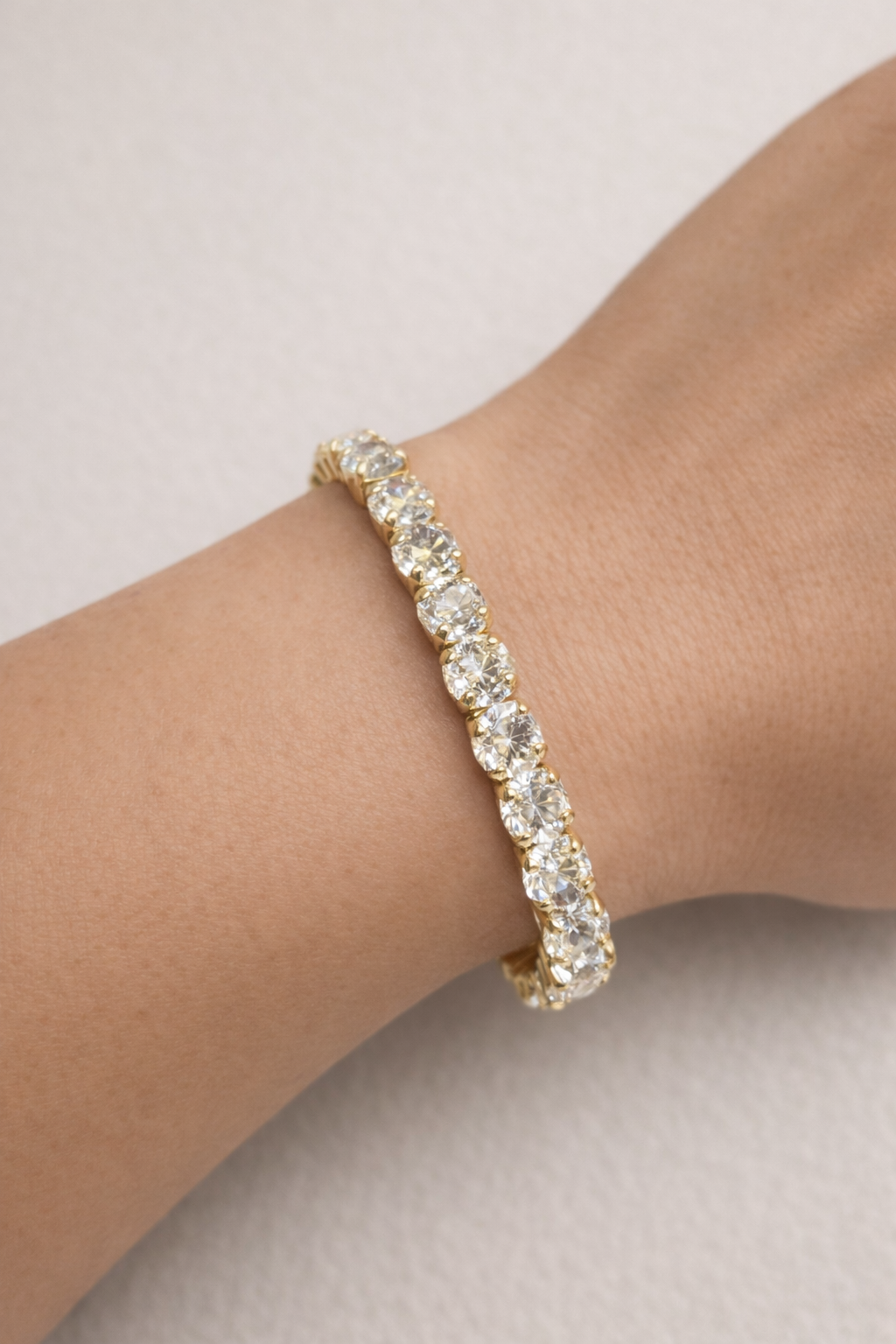 Sorrelli Sienna Stretch Bracelet - Crystal — Accents Boutique, Marble Falls TX