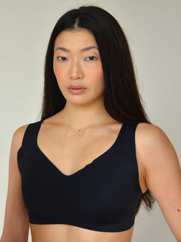 The Only Bra - V-Neck Lift Bra