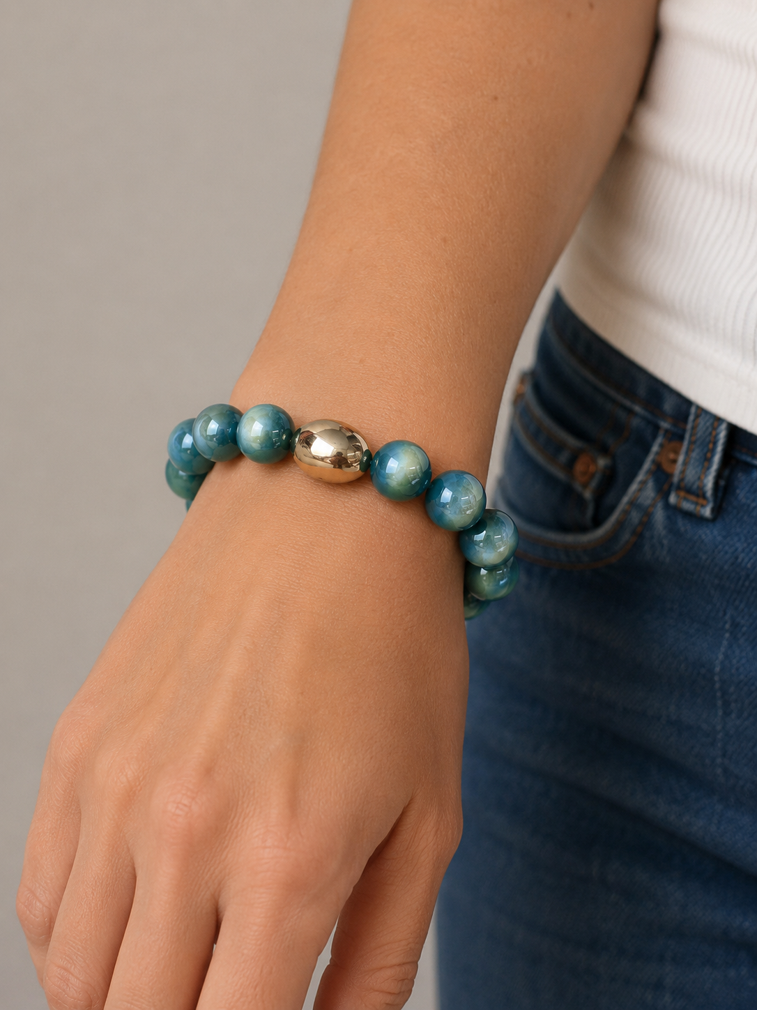 Resin & Gold Round Beaded Bracelet
