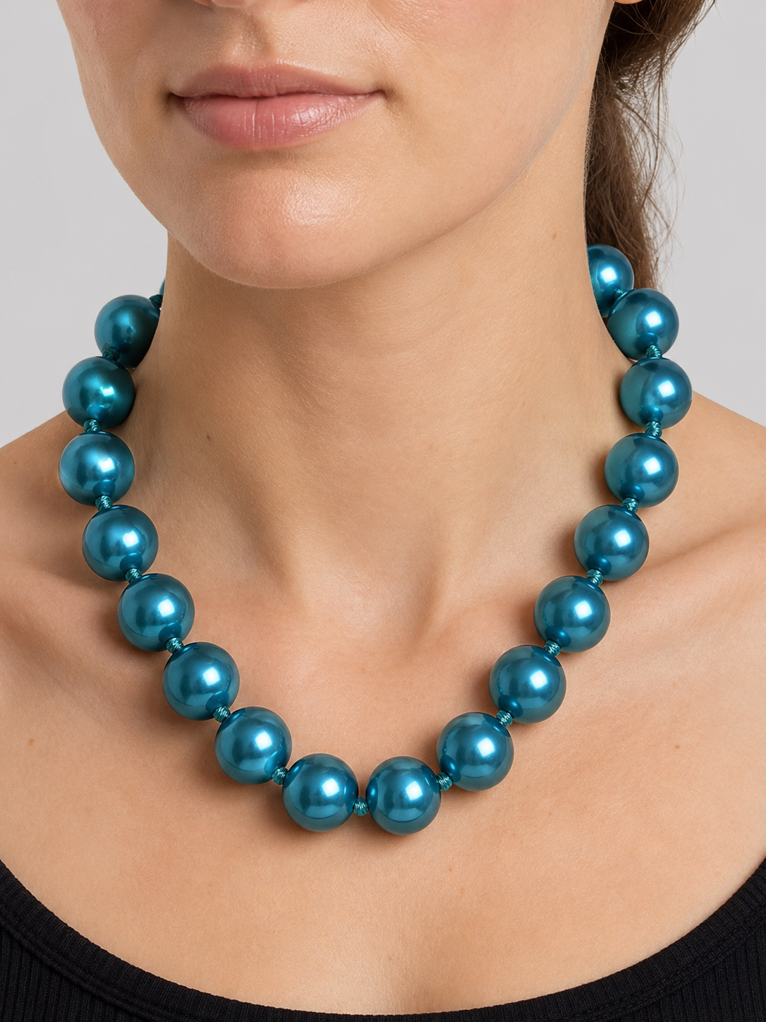 Large Pearlized Beaded Necklace