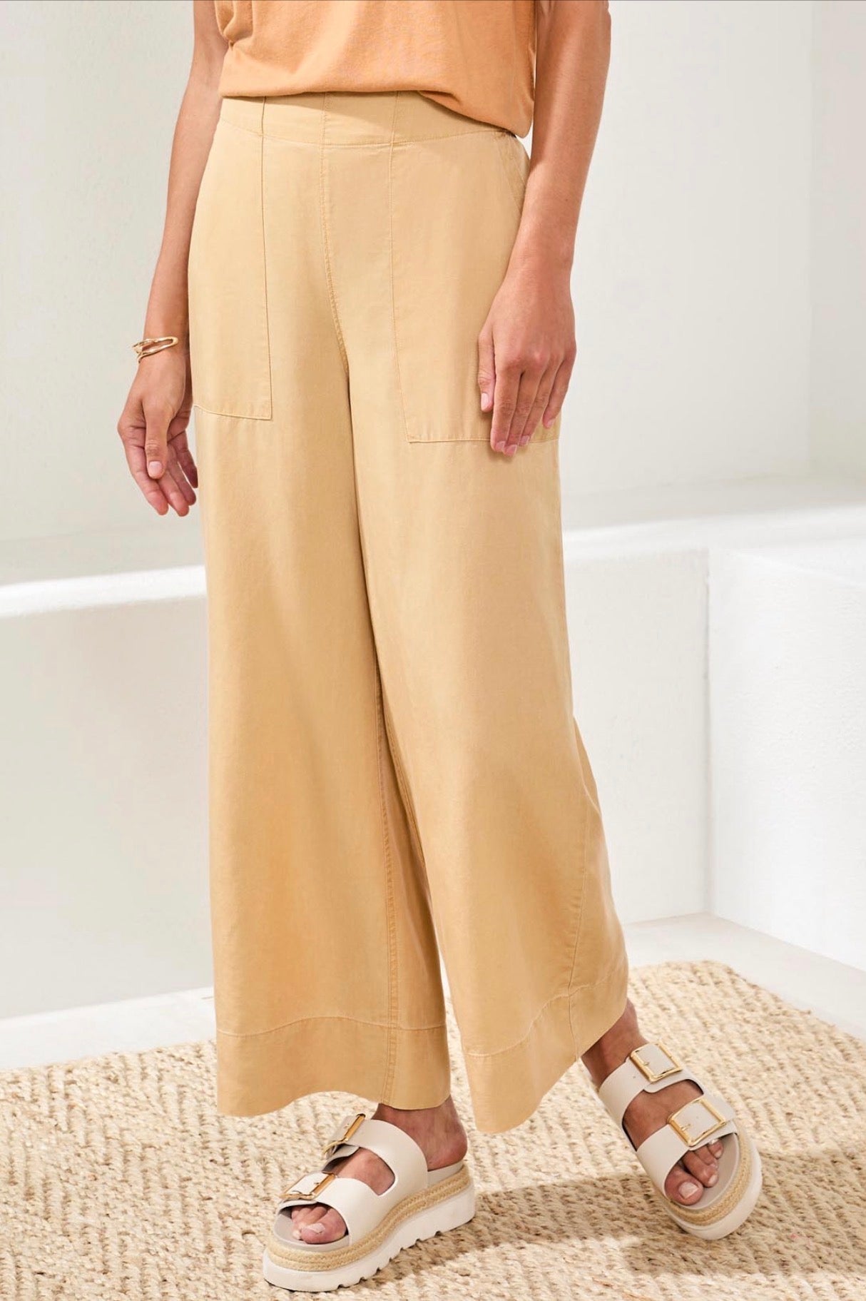 Tribal Flowy Pull On Crop Wide Leg W/Pockets Special Wash-Croissant