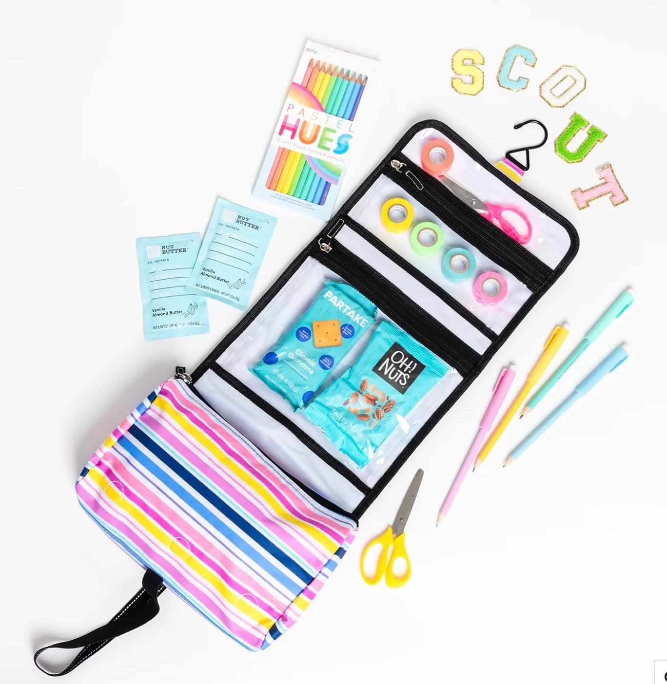 Scout Beauty Burrito Hanging Toiletry Bag