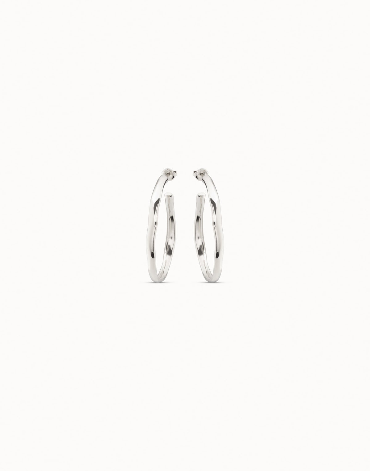 Uno de 50 Oh My gold hoop earrings — view 3