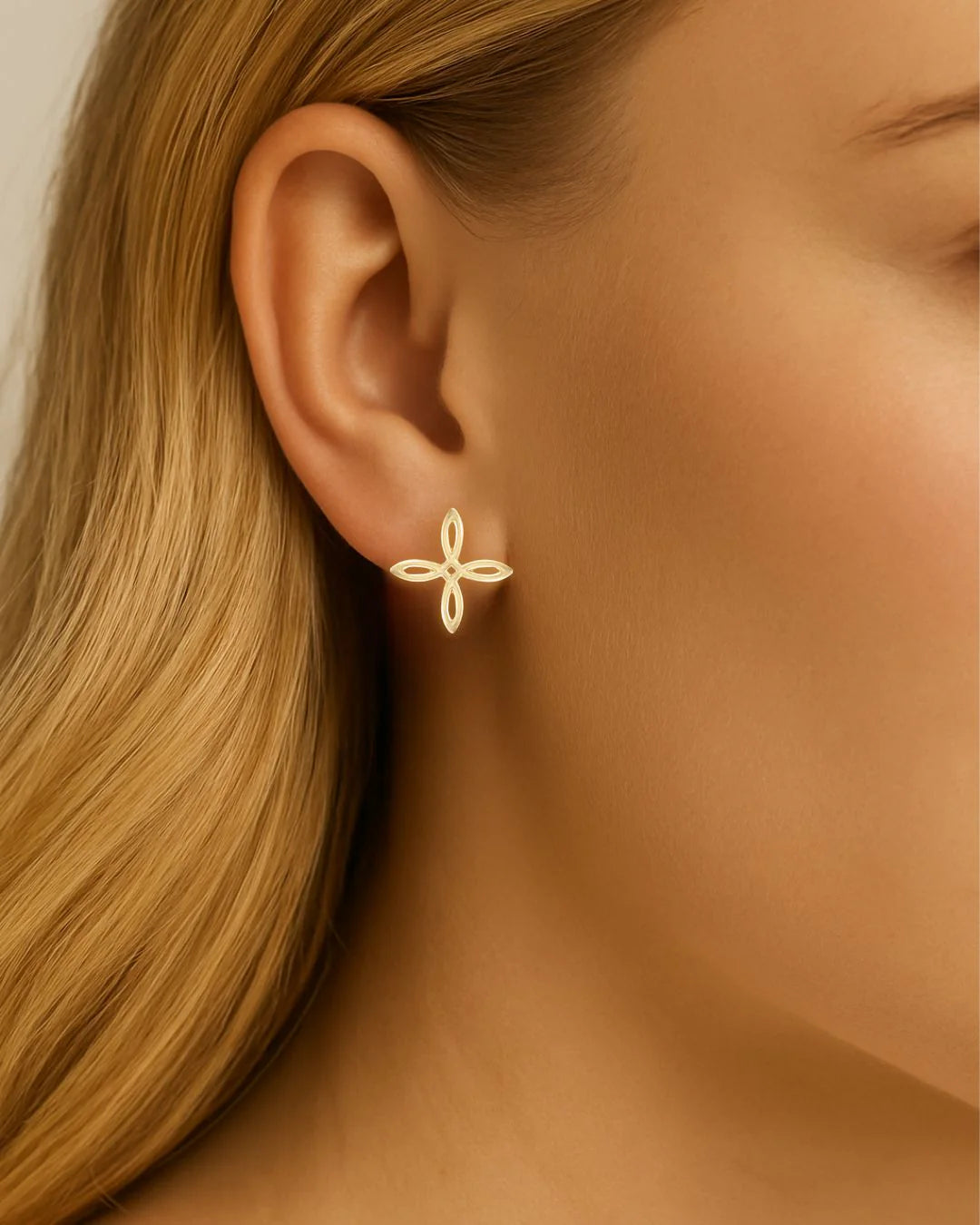 Natalie Wood She’s Spicy Classic Mini Cross - Gold
