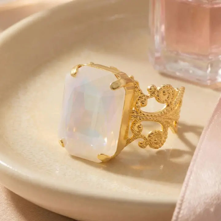Sorrelli Brynn Cocktail Ring - Ultra White Aurora Borealis