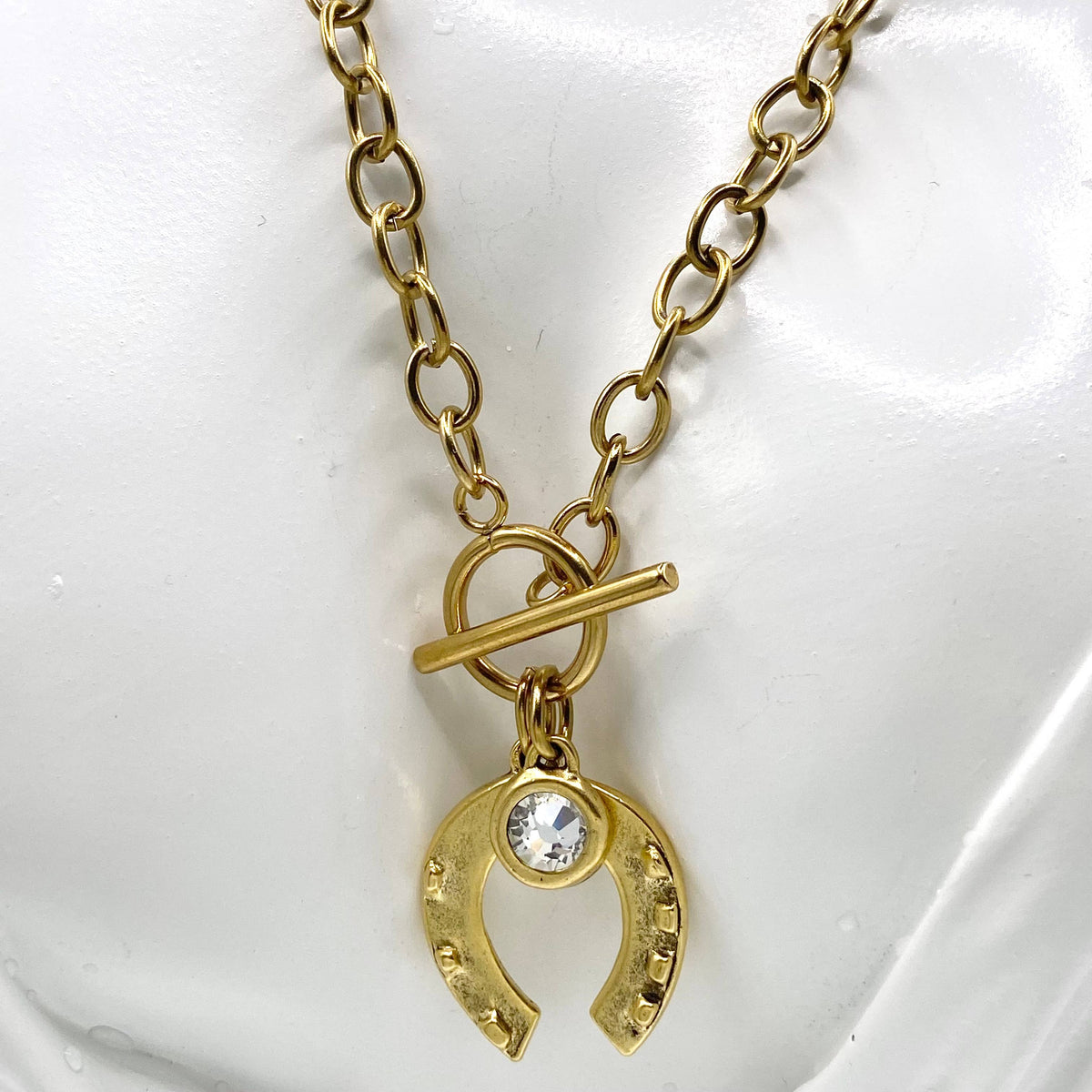Gold Horseshoe Lucky Fortune Necklace