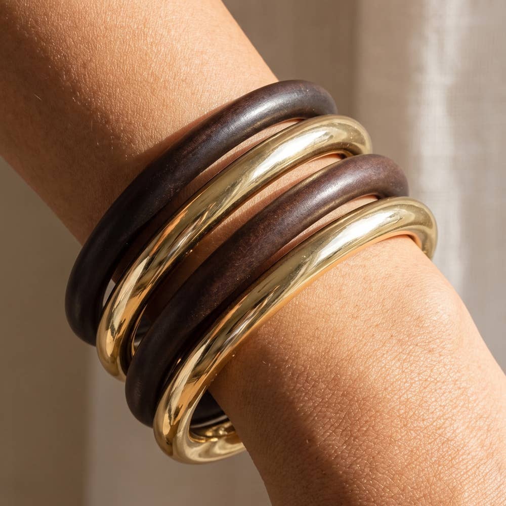 Matte And Metallic Tube Bangle Bracelet Set