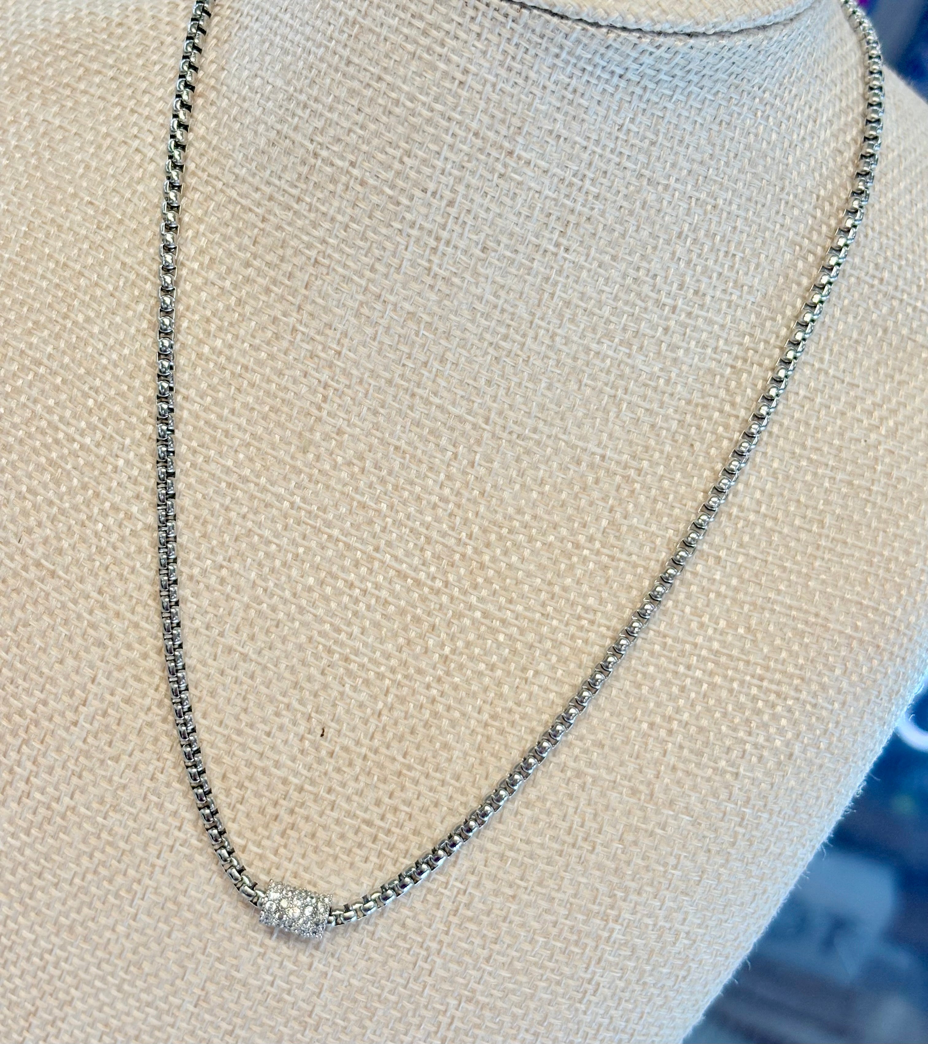 Silver Magnetic Crystal Small Barrel Necklace