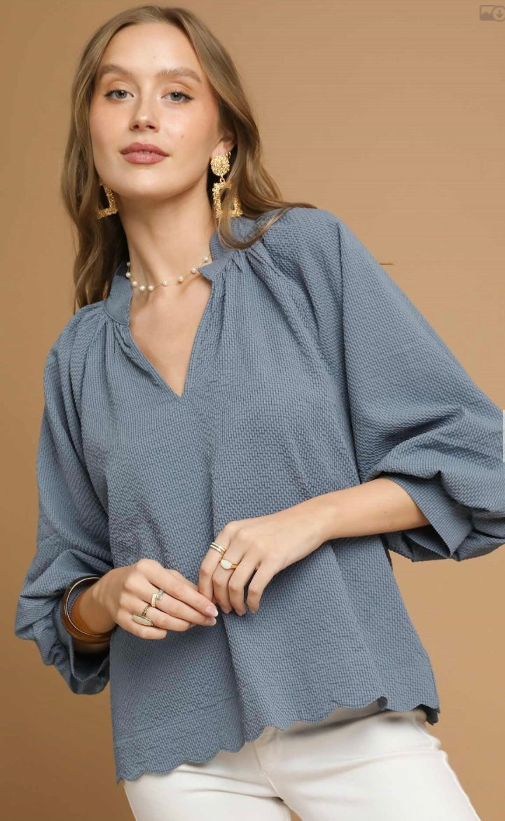 Textured Scalloped Vneck 3/4 Sleeve Top - Steel Blu