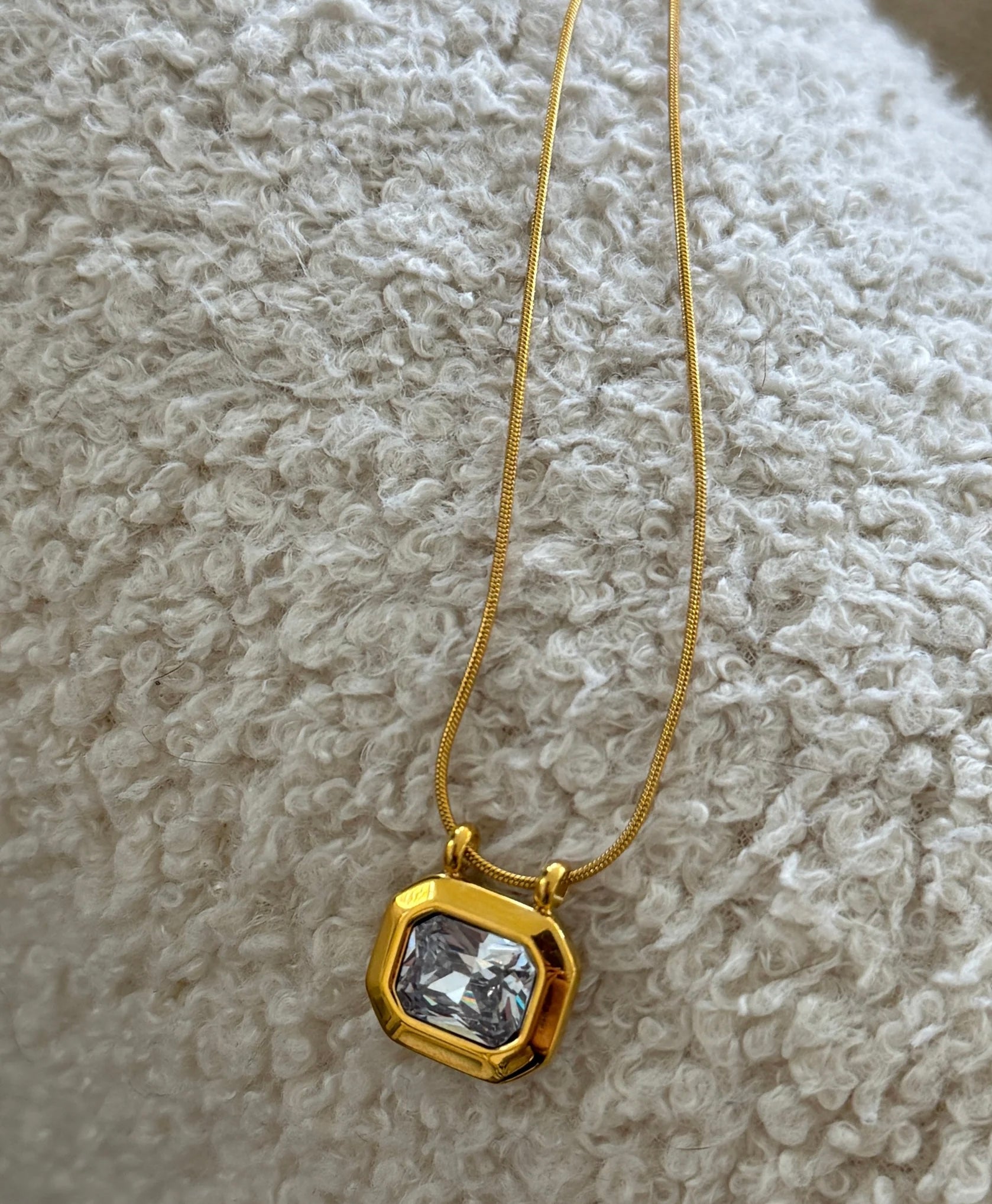 Daisy Necklace